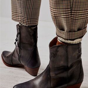 Women's Free People Western Frontier Leather Ankle Boots
